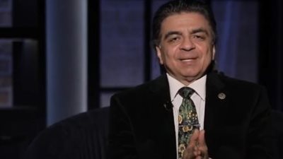 جمال شعبان: الذكاء الاصطناعي لن يتمكن من إحلال محل الطبيب 