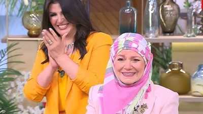 مشيرة إسماعيل : أنا معنديش فيس ولا واتس واللي يشتم حسابه مع ربنا