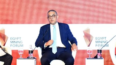  حسام هيبة: نسعى لتعظيم الاستفادة من ثروات مصر التعدينية 