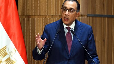 رئيس الوزراء يؤكد على ضرورة مواكبة التطورات العالمية بأدوات الاستثمار في الذهب