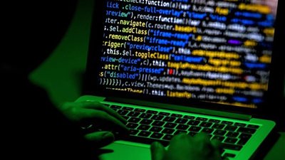 واشنطن بوست: هجوم إلكتروني على مؤسسات أمريكية نفذه قراصنة