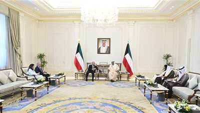 ولي عهد الكويت يستقبل كامل الوزير لبحث تعزيز التعاون الصناعي والنقل بين البلدين