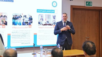 لتحفيز الاستثمار .. وزير البترول يعقد لقاءً مع رؤساء بعثات مصر الدبلوماسية والقنصلية بالخارج