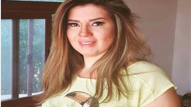 الفنانة رانيا فريد