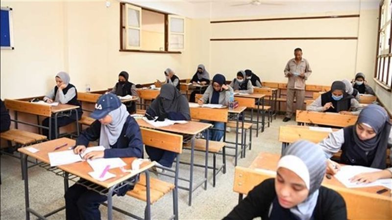 طلاب الثانوية العامة
