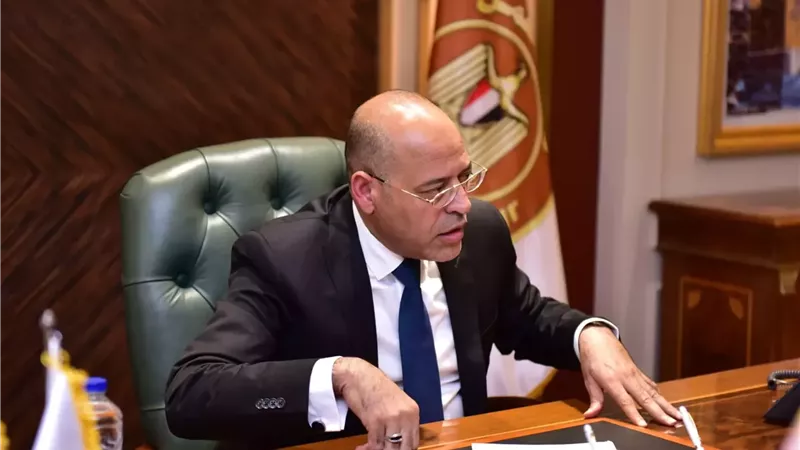 زير العمل محمد جبران