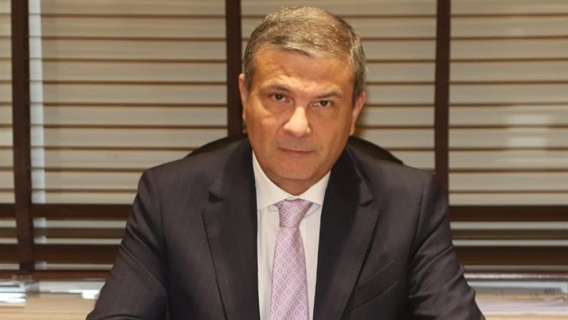 الدكتور علاء فاروق
