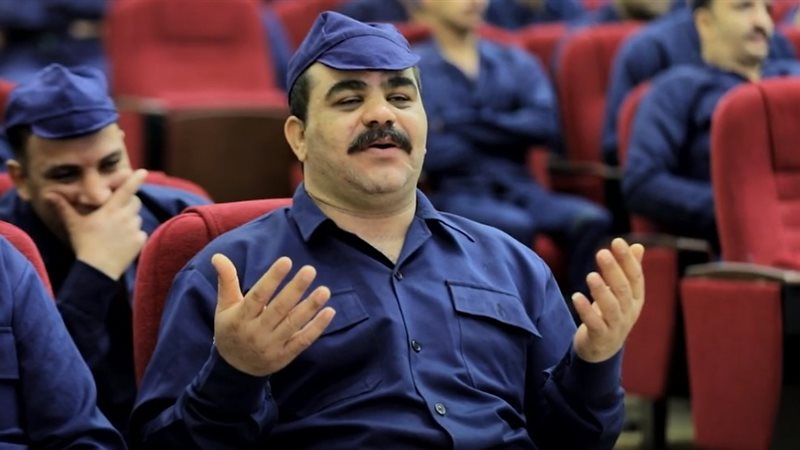 الإفراج عن نزلاء