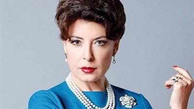 أنوشكا: نفسي المسارح ترجع والناس تروح تاني تحترم خشبة المسرح 