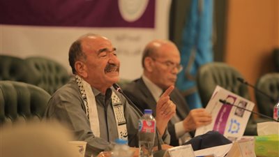 كمال أبو عيطة: إسرائيل العدو الأول للعرب ولا نستطيع مواجهتها بدون اقتصاد وطني
