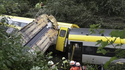 مصرع 3 أشخاص في ألمانيا إثر خروج قطار عن مساره