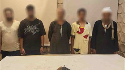 إطلاق نار بسبب خلافات جيرة في بدر.. والداخلية تضبط 5 متهمين