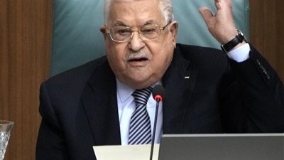 رئيس فلسطين: لا نريد دولة مسلحة مع ضرورة الانسحاب الإسرائيلي الكامل من القطاع