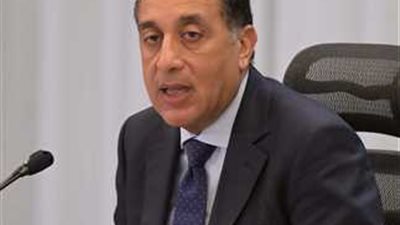 مدبولي يعتذر للمواطنين عن انقطاعات الكهرباء بسبب موجة الحر