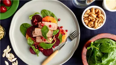 6 أطعمة غنية بالحديد ضرورية لصحة النساء أسبوعيًا