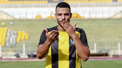 المقاولون العرب يعلن ضم شكري نجيب لصفوف الفريق الأول لكرة القدم