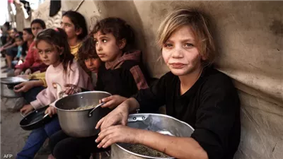 نداءات إنسانية لإنقاذ غزة من المجاعة: دعوات لوقف إطلاق النار وتسهيل الإغاثة