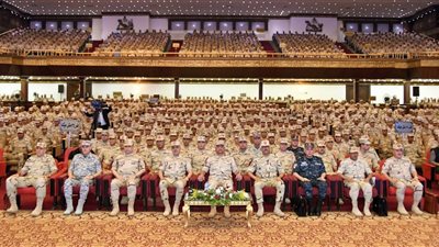 وزير الدفاع يوجه بالوصول لأعلى مستويات الجاهزية القتالية للحفاظ على أمن الوطن واستقراره