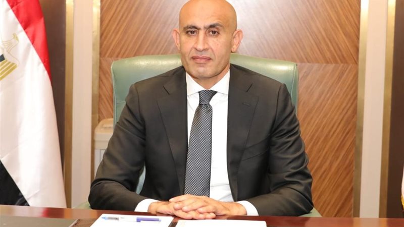 محمد عبد اللطيف وزير