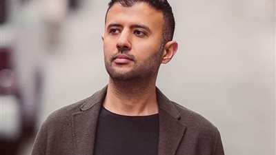 حمزة نمرة يفتتح حفلات الصيف بحفل على المسرح الروماني بمارينا