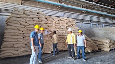 35 لجنة على مستوى الجمهورية للتفتيش على مخازن الأعلاف وخاماتها