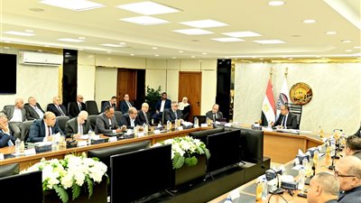  33.4 مليار جنيه إيرادات القابضة للتشييد المستهدفة.. و4.7 مليار جنيه صافي ربح