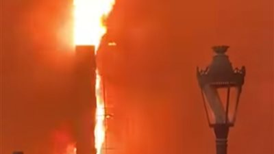 بالصور .. حريق يلتهم محل كشري «الخديوي» بشبرا الخيمة ( القصة الكاملة)