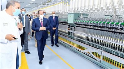 استثمارات أجنبية وطموح تصديري.. مصر تنسج طريقها إلى القمة الصناعية في أفريقيا