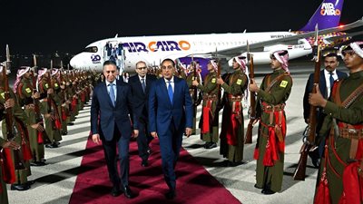 رئيس الوزراء يصل عمّان للمشاركة في أعمال اللجنة العليا المصرية الأردنية