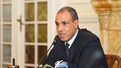 وزير الخارجية يستعرض محددات الموقف المصري أمام الإعلام الدولي