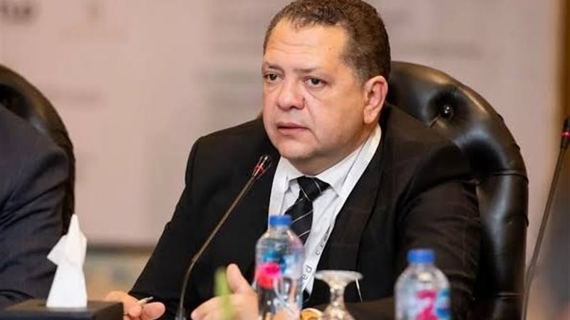 رجل الأعمال شريف