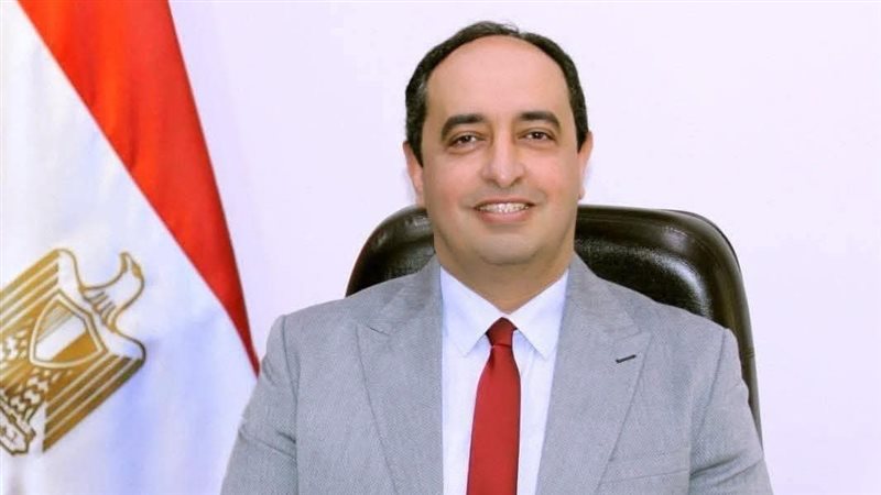 الدكتور عمرو عثمان