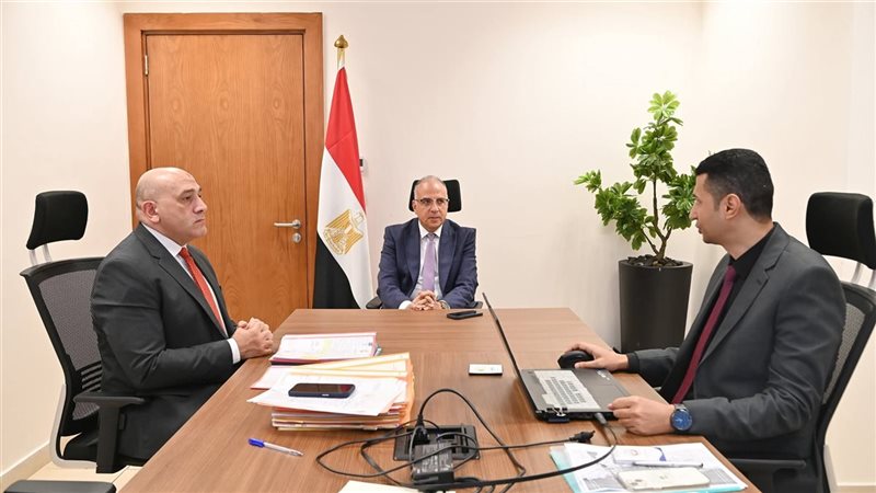 وزير الري