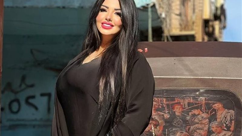 البلوجر هبة طارق