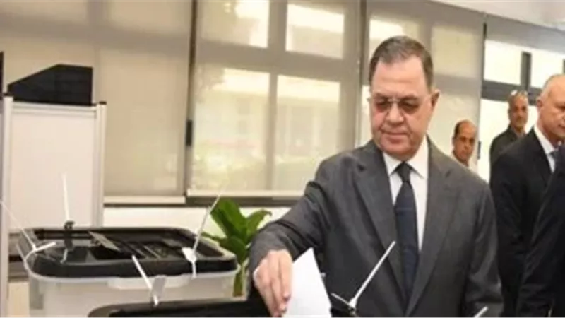 وزير الداخلية