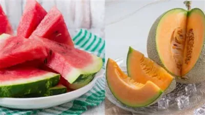 البطيخ والشمام.. سر بشرة مشرقة من الداخل