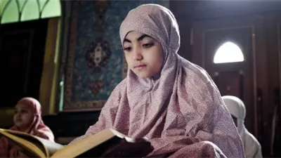 منظومة علاجية متكاملة.. كيف يعالج الإسلام القلق والاكتئاب لدى المراهقات؟