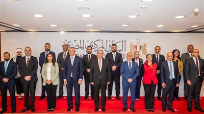 وفد عراقي يزور البنك المركزي للاستفادة من الخبرات المصرية في الشمول المالي ومكافحة الجرائم