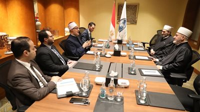 مفتي الجمهورية يبحث مع مفتي بلجراد تعزيز التعاون لخدمة مسلمي أوروبا