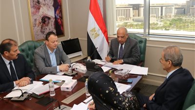  وزير الكهرباء: الوزارة تسعى لزيادة مساهمة القطاع الخاص وتقدم كافة التسهيلات