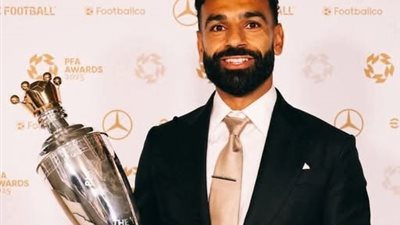 وزير الرياضة يهنئ محمد صلاح بفوزه بجائزة أفضل لاعب في الدوري الإنجليزي 