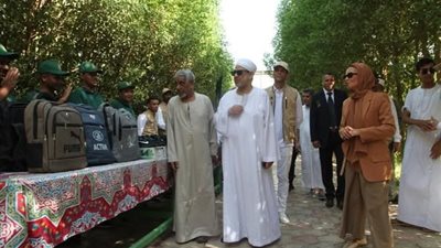 نفحة الطيب.. شيخ الأزهر يشارك التلاميذ فرحتهم استعدادًا للعام الدراسي الجديد