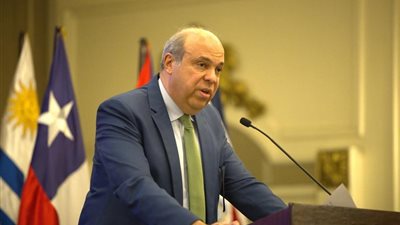 وزير الطيران يشارك في اجتماع لجنة الطيران المدني لأمريكا اللاتينية بجواتيمالا