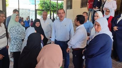 نائب وزير الصحة يتفقد منشآت دمياط ويوجه بإجراءات فورية لتحسين الخدمات