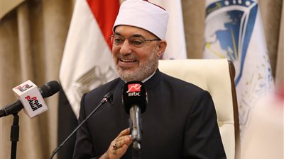 مفتي الجمهورية يشيد بنجاح مؤتمر الإفتاء ويؤكد على قوة الشراكة الإعلامية