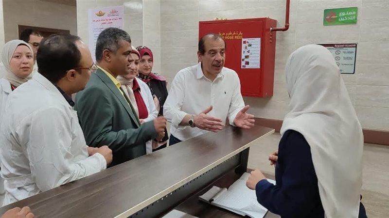جولة نائب وزير الصحة