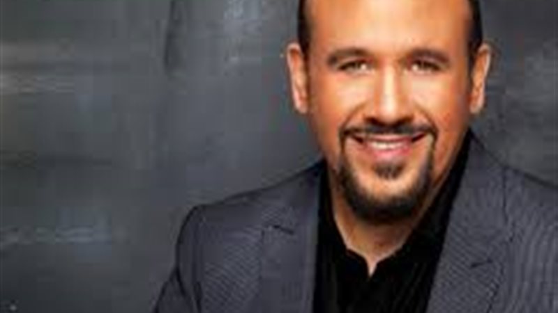هشام عباس
