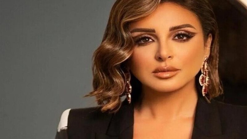 الفنانة أنغام