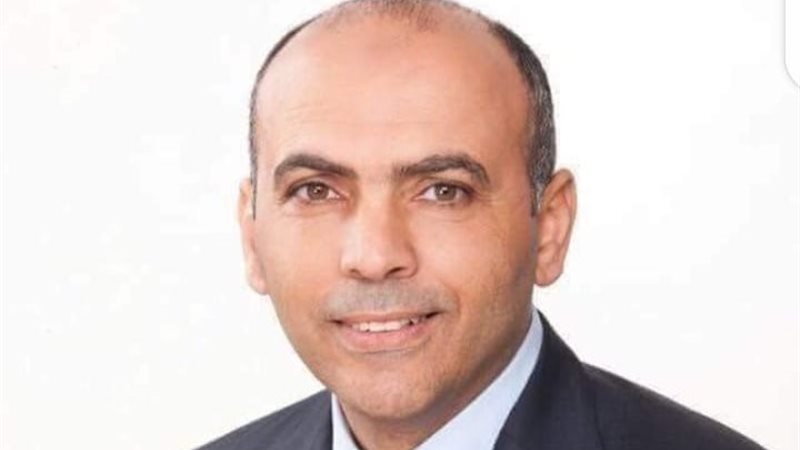 الدكتور جمال أبو