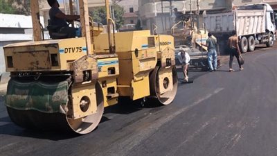 محافظ المنيا: تحسين الطرق والسيولة المرورية أولوية لتحقيق المظهر الحضاري